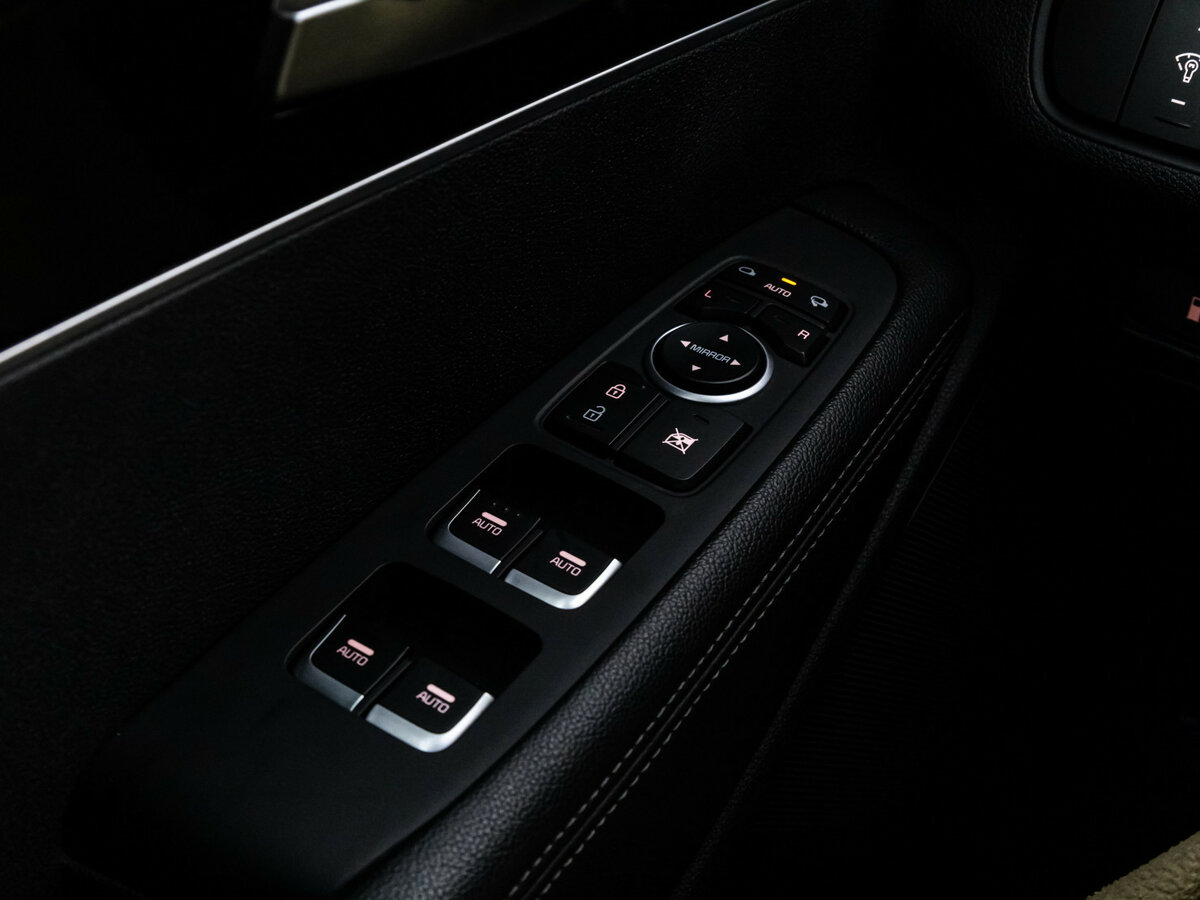 Купить Kia Sorento с пробегом. Фото: #15