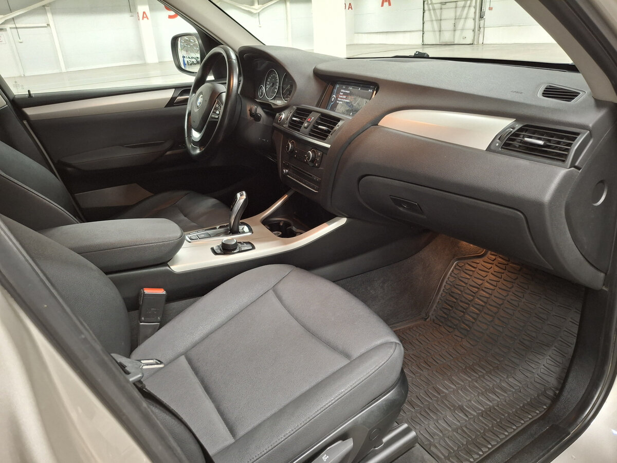 Купить BMW X3 с пробегом. Фото: #10