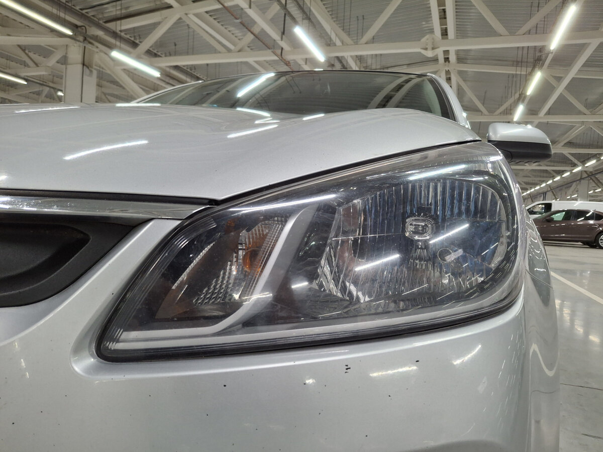 Купить Kia Rio с пробегом. Фото: #15