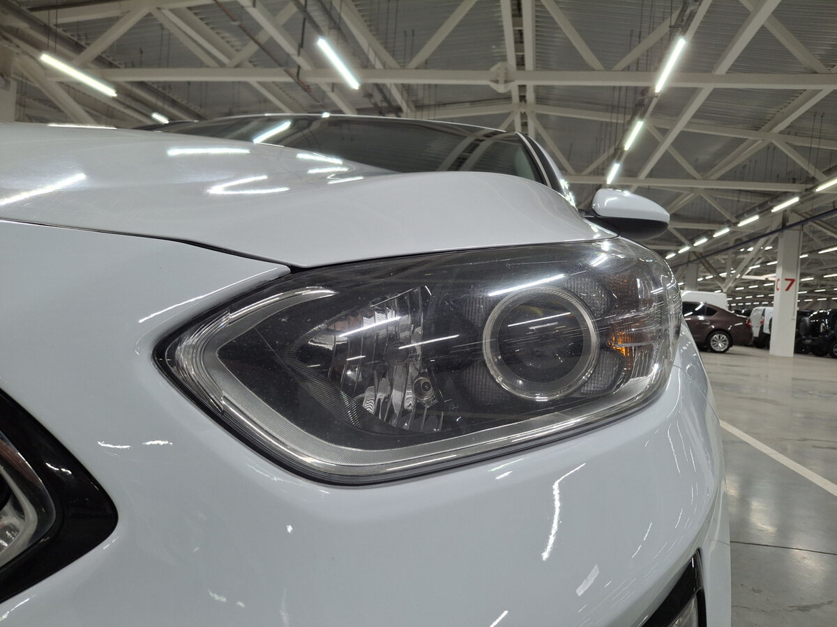 Купить Kia Ceed с пробегом. Фото: #16
