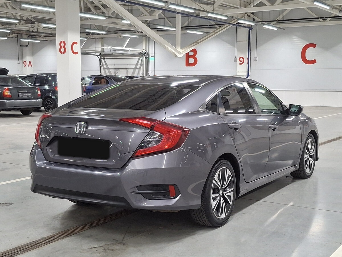 Купить Honda Civic с пробегом. Фото: #4