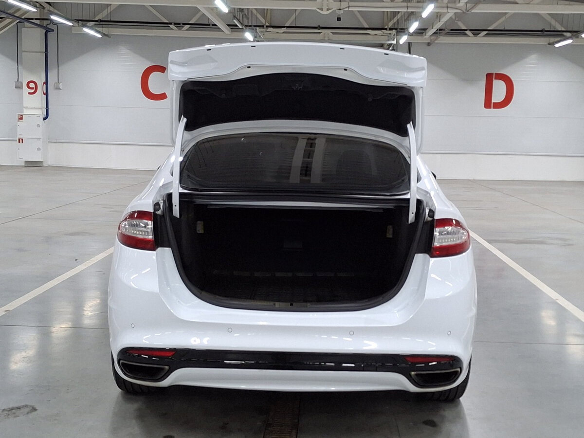 Купить Ford Mondeo с пробегом. Фото: #9