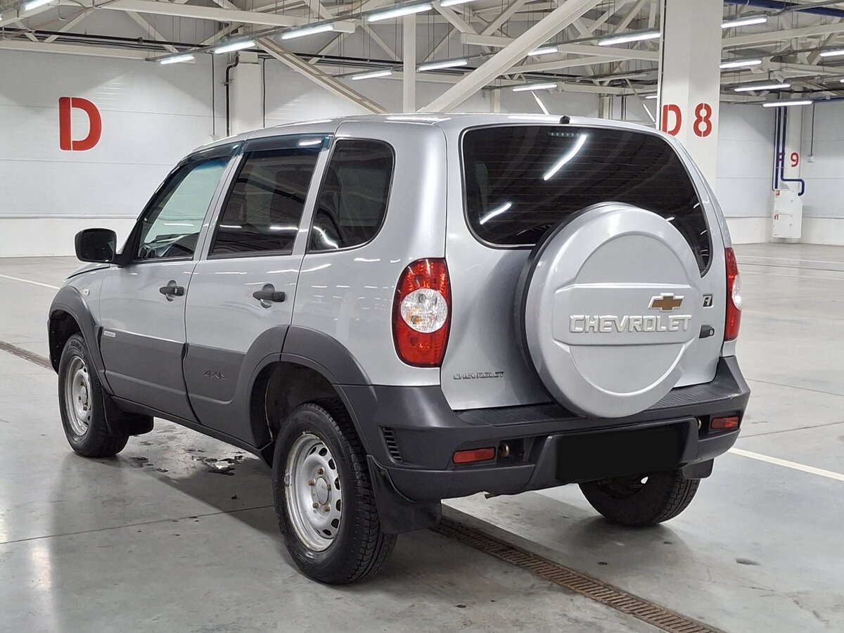 Купить Chevrolet Niva с пробегом. Фото: #6