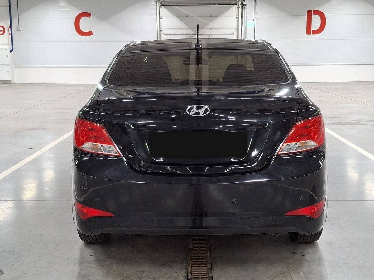 Купить Hyundai Solaris с пробегом. Фото: #5