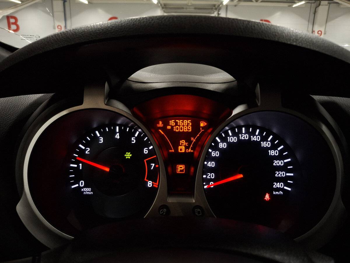 Купить Nissan Juke с пробегом. Фото: #12