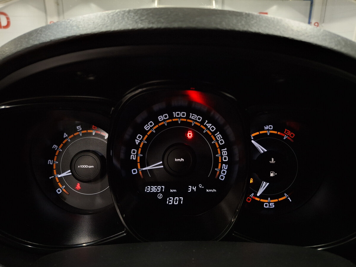 Купить Lada (ВАЗ) Vesta с пробегом. Фото: #12