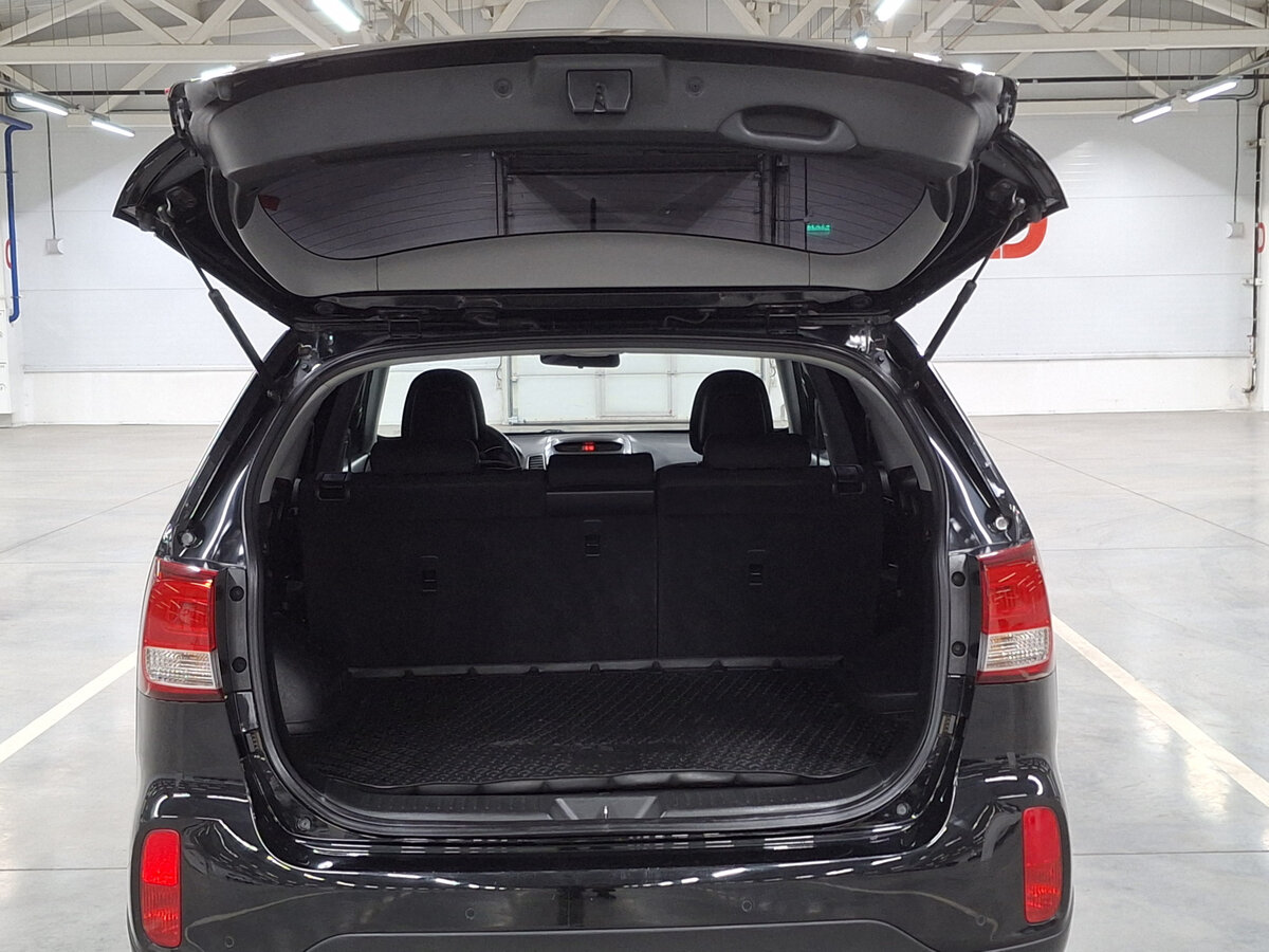 Купить Kia Sorento с пробегом. Фото: #9