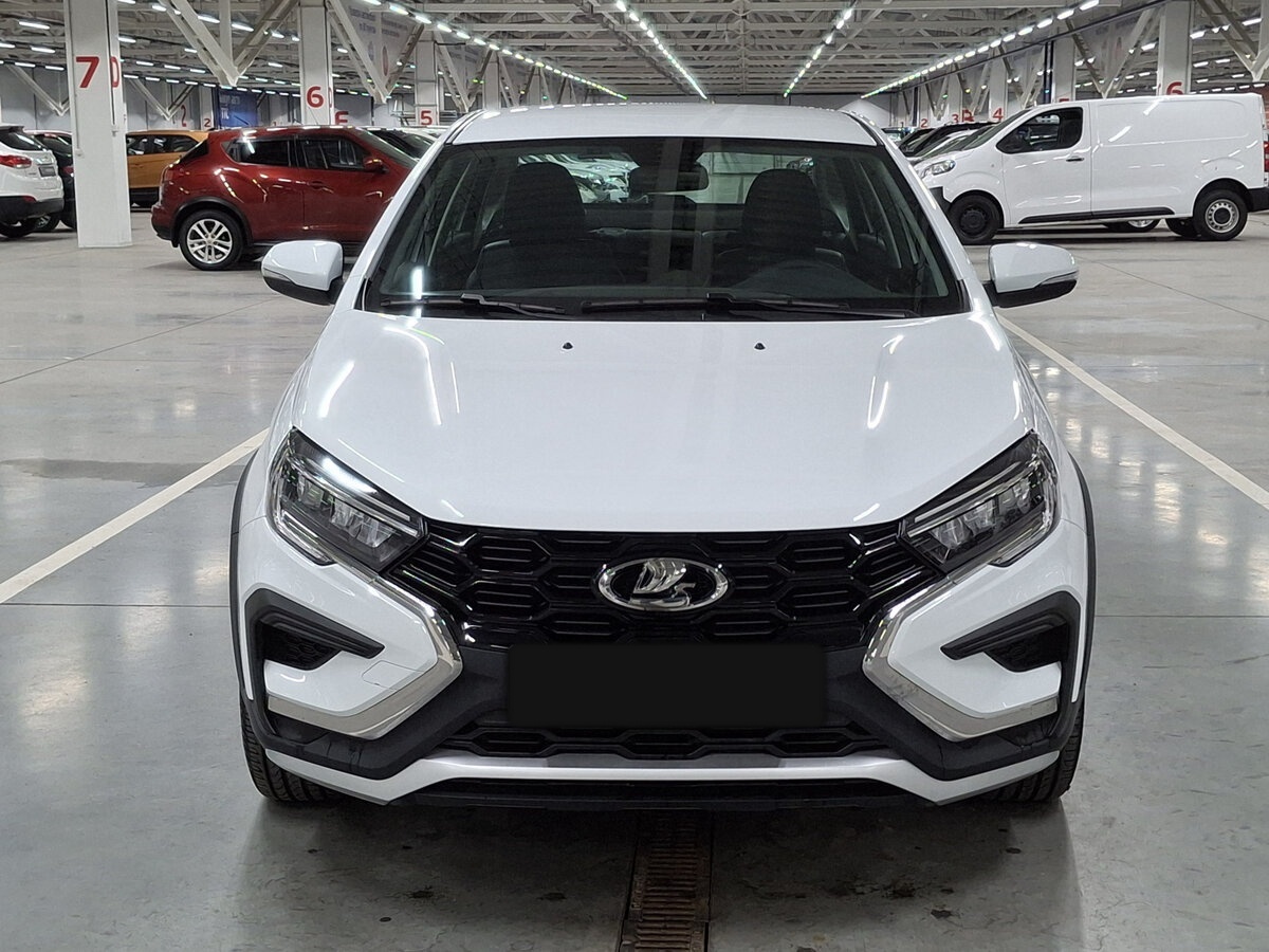 Купить Lada (ВАЗ) Vesta с пробегом. Фото: #1