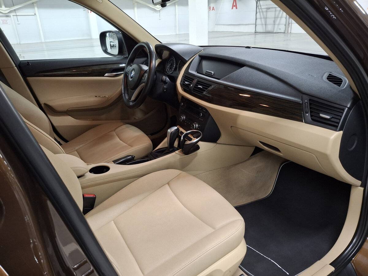 Купить BMW X1 с пробегом. Фото: #10