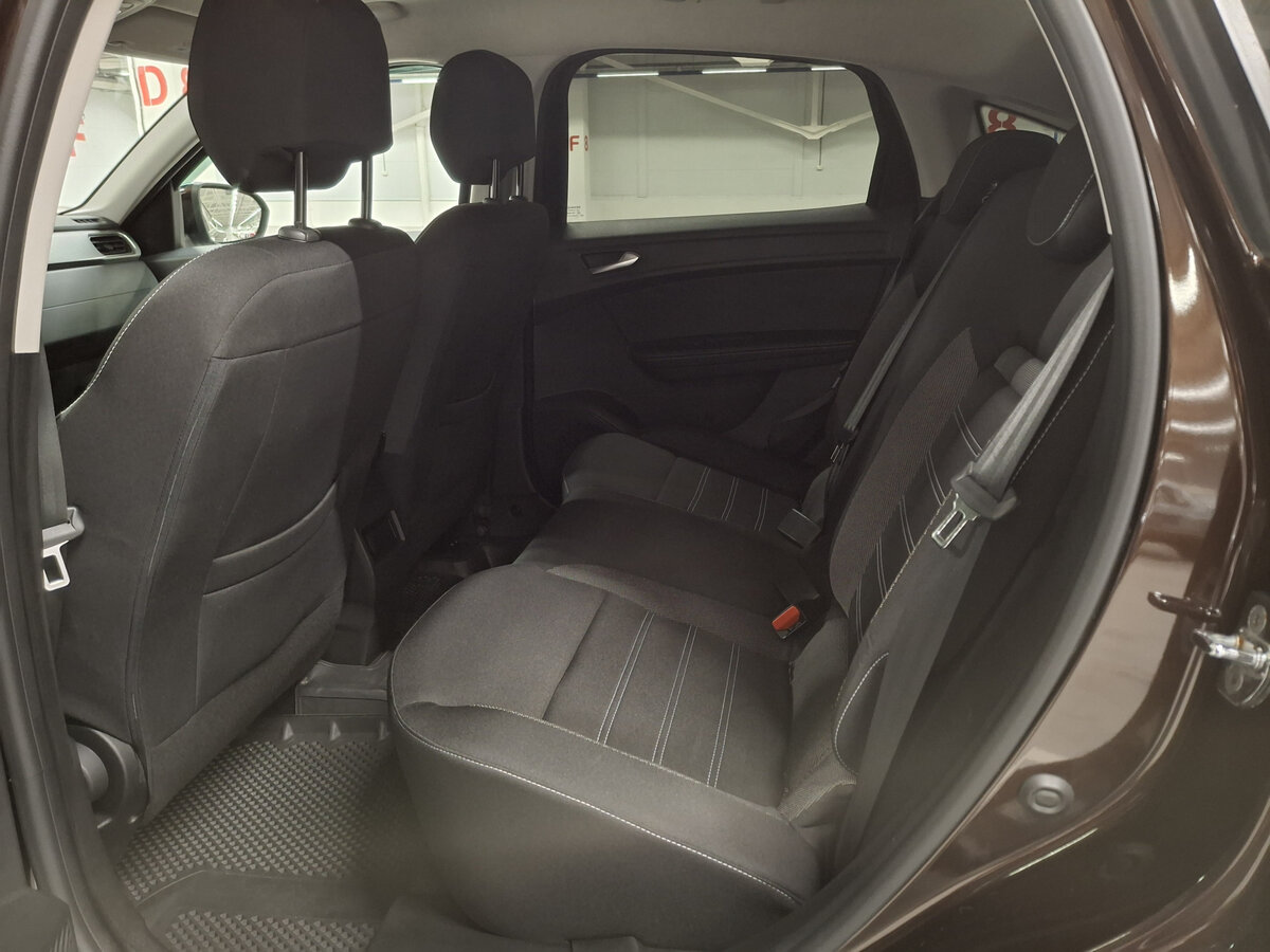 Купить Renault Arkana с пробегом. Фото: #11