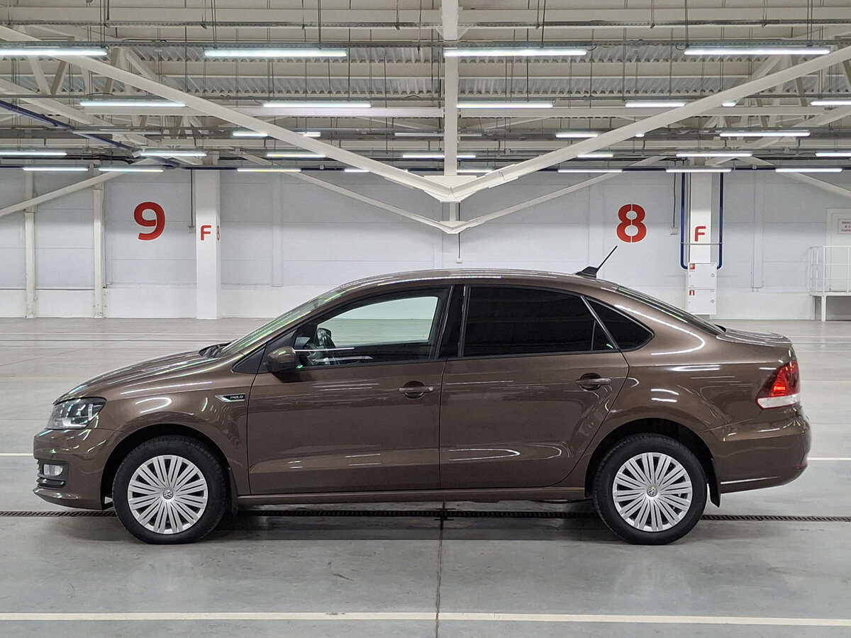 Купить Volkswagen Polo с пробегом. Фото: #7