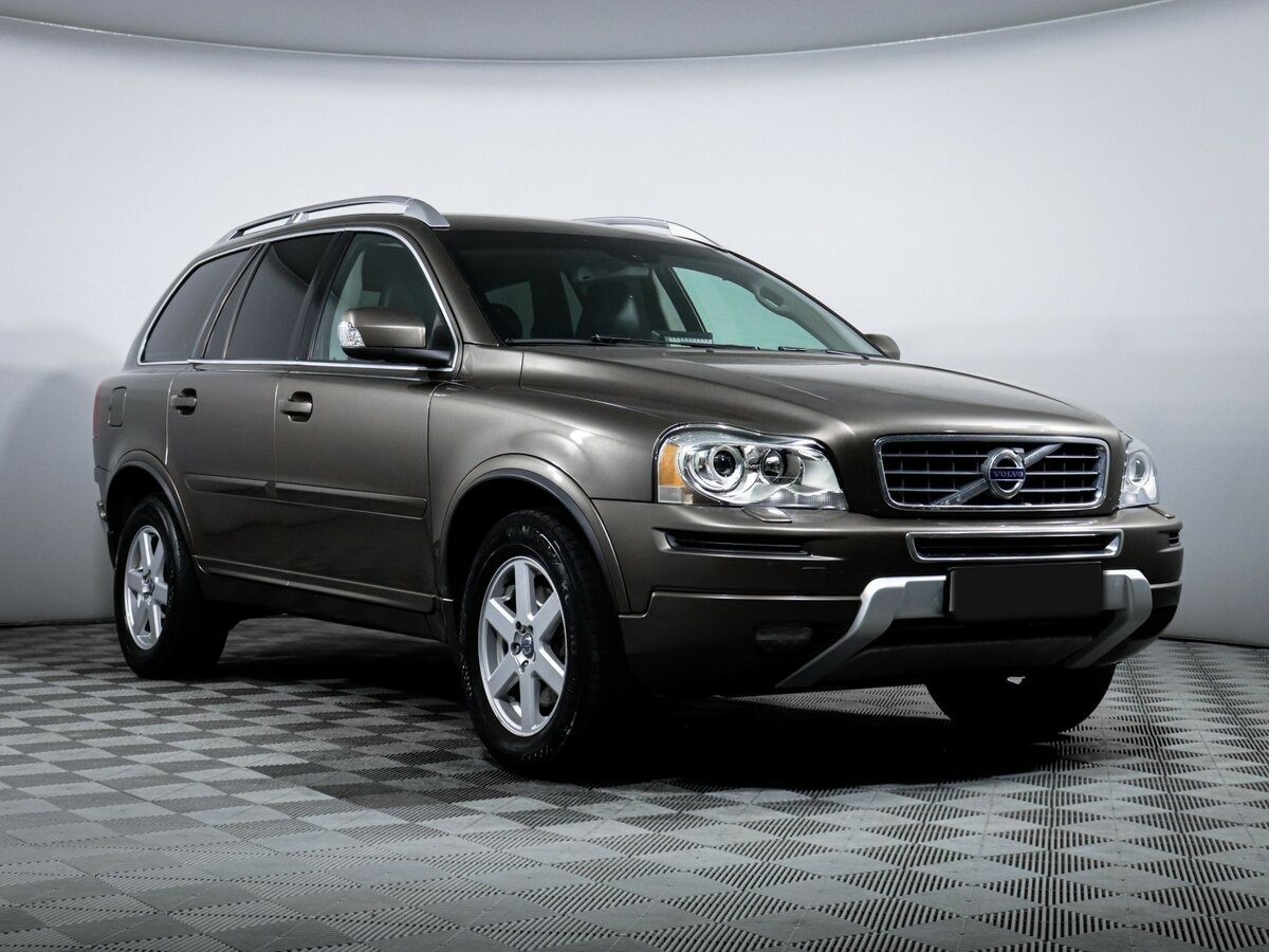 Купить Volvo XC90 с пробегом. Фото: #2