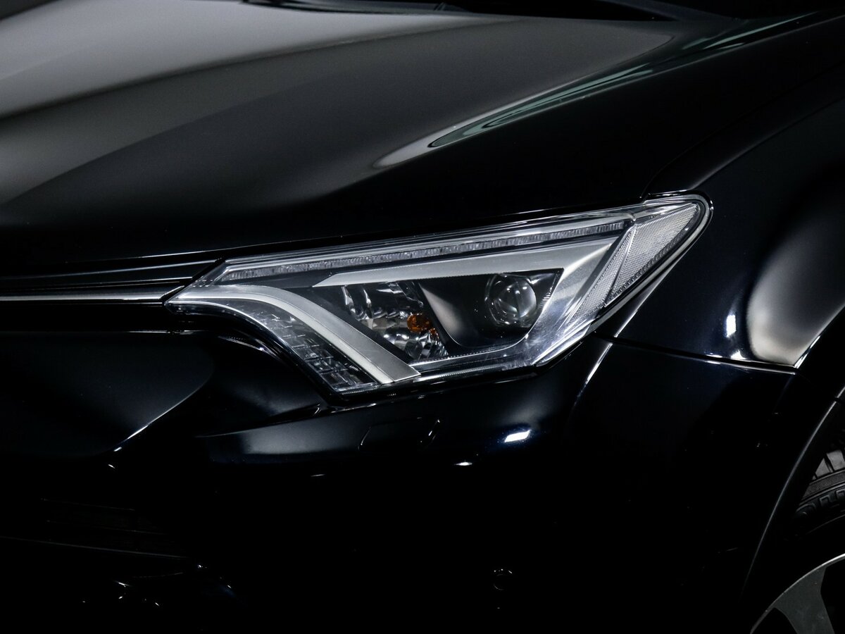 Купить Toyota RAV4 с пробегом. Фото: #15