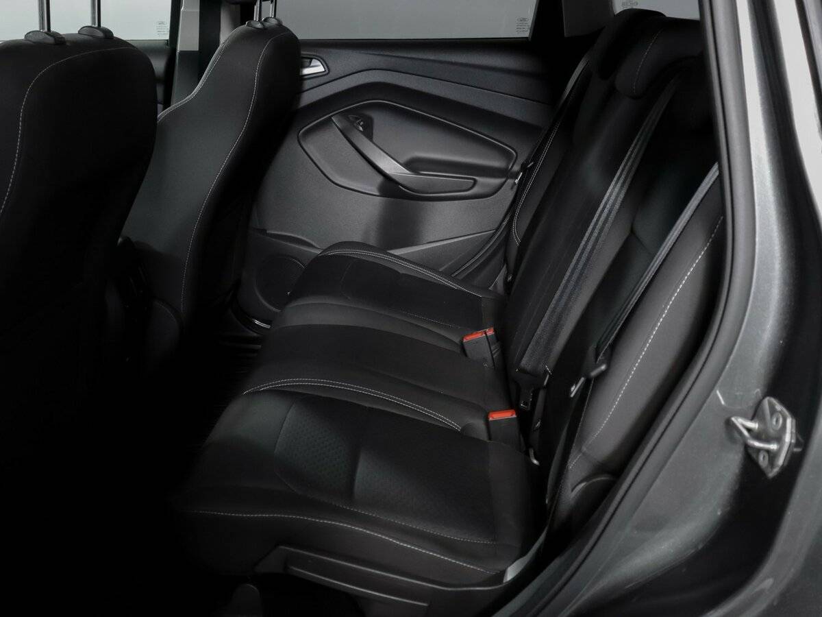 Купить Ford Kuga с пробегом. Фото: #9