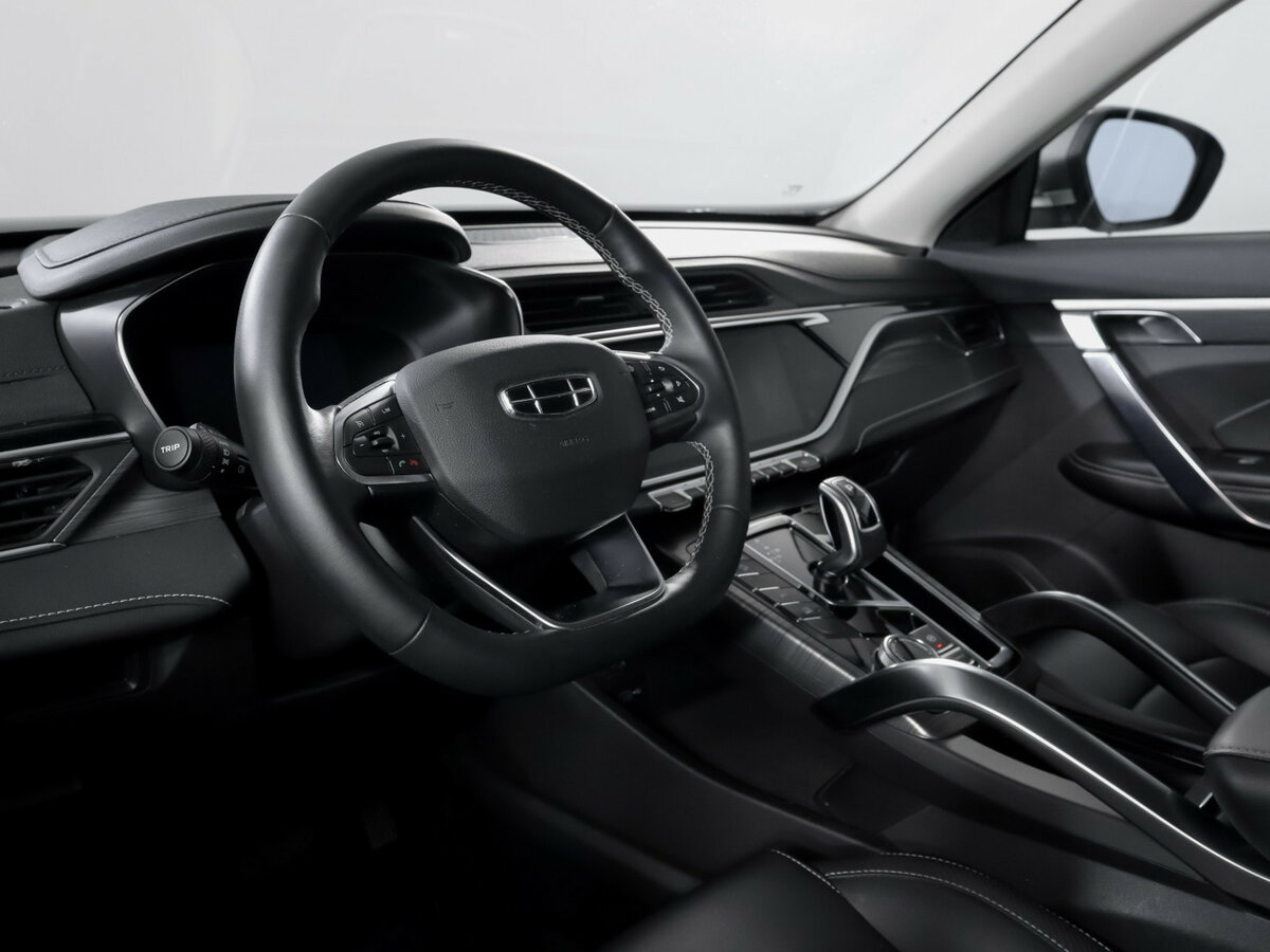 Купить Geely Atlas Pro с пробегом. Фото: #12