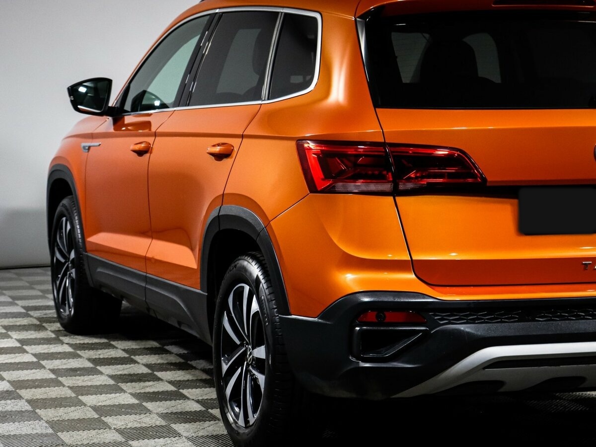Купить Volkswagen Taos с пробегом. Фото: #16