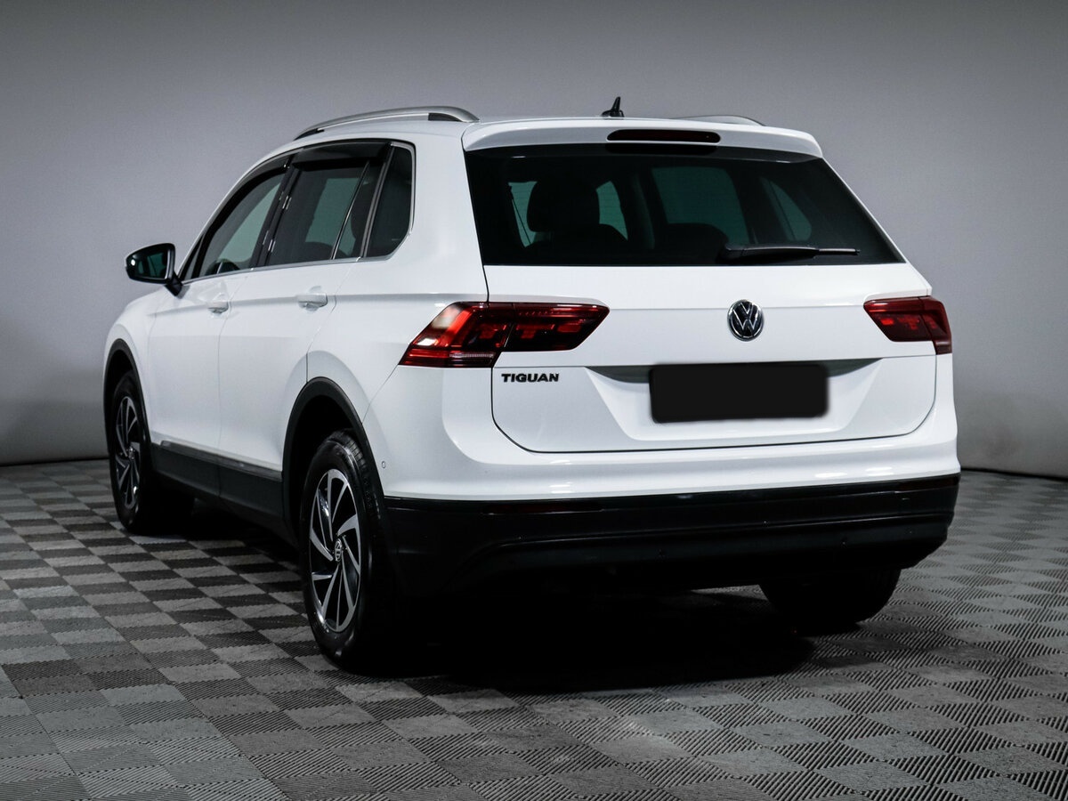 Купить Volkswagen Tiguan с пробегом. Фото: #6