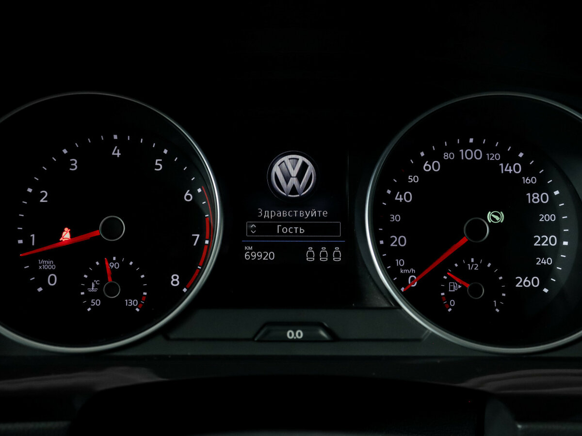 Купить Volkswagen Tiguan с пробегом. Фото: #10