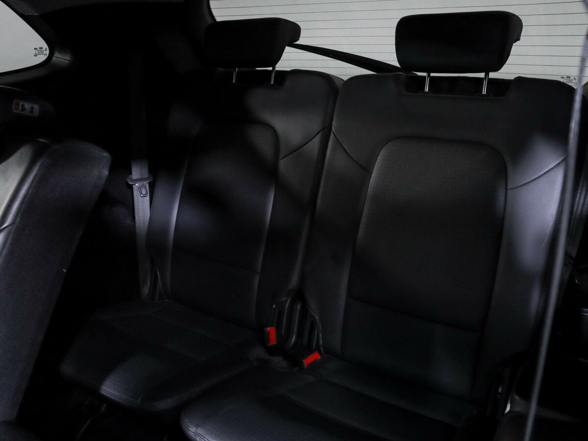 Купить Hyundai Santa Fe с пробегом. Фото: #10