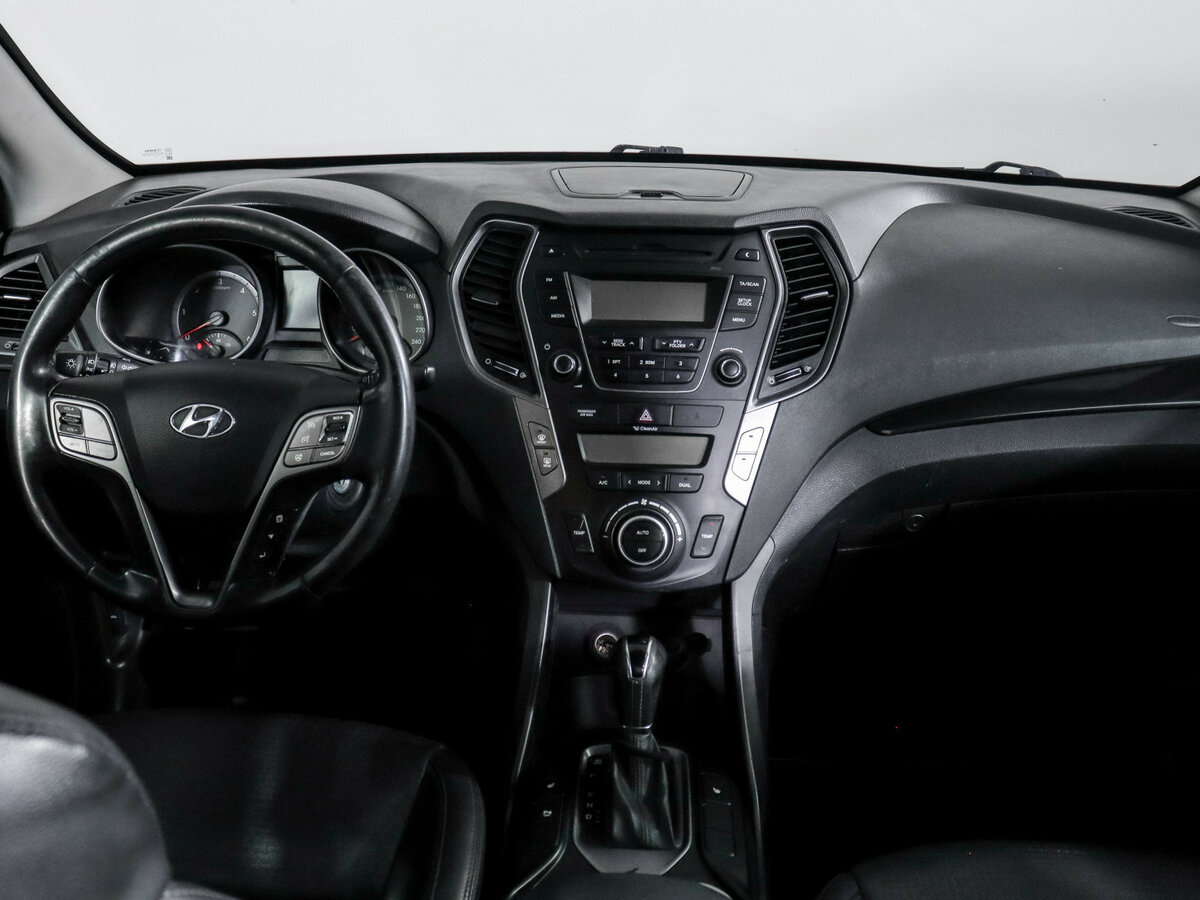 Купить Hyundai Santa Fe с пробегом. Фото: #12