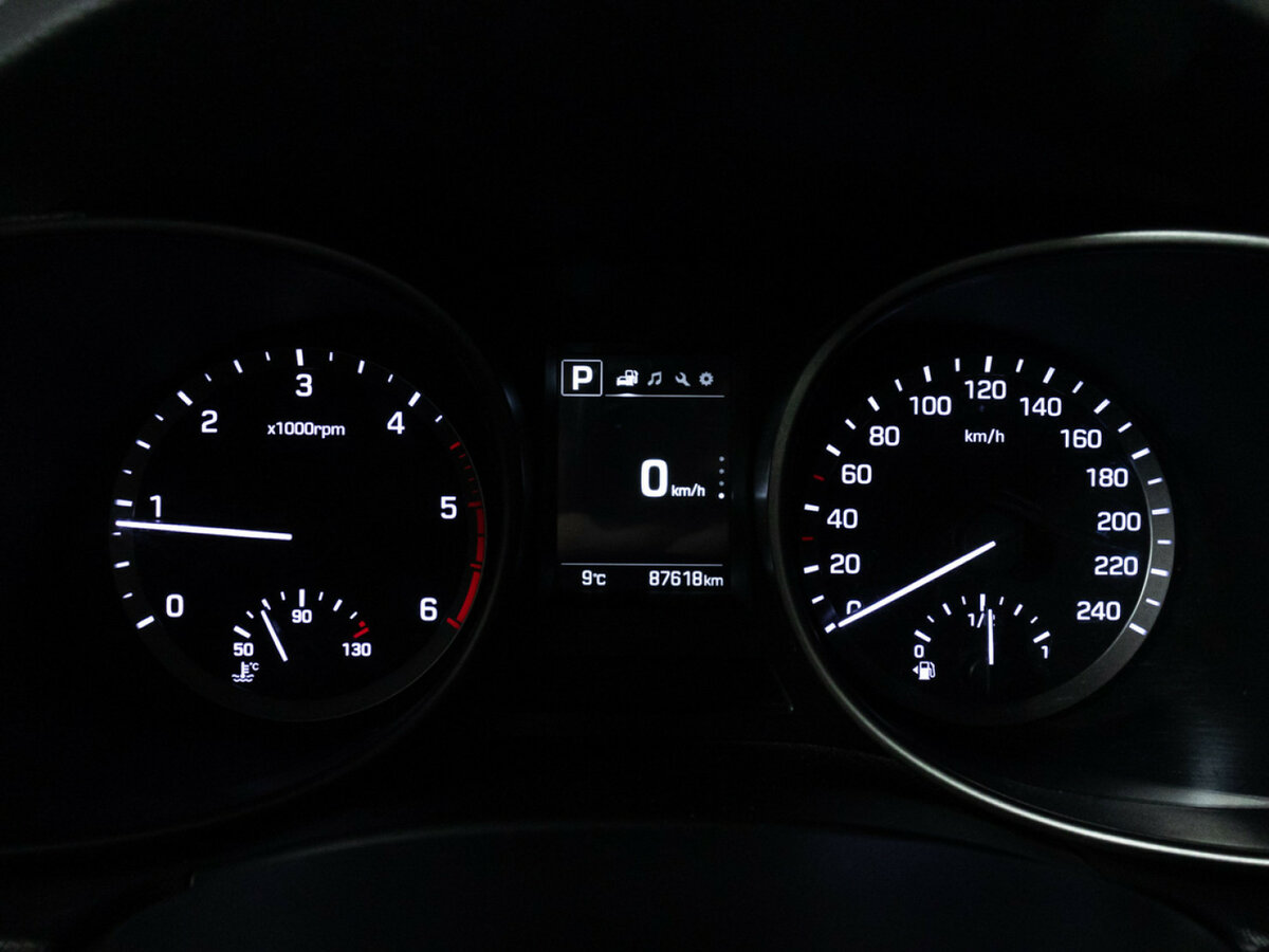 Купить Hyundai Santa Fe с пробегом. Фото: #3