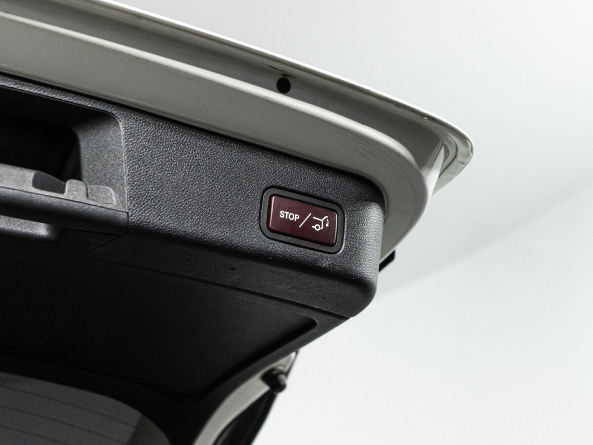 Купить Mercedes-Benz M-Класс с пробегом. Фото: #12