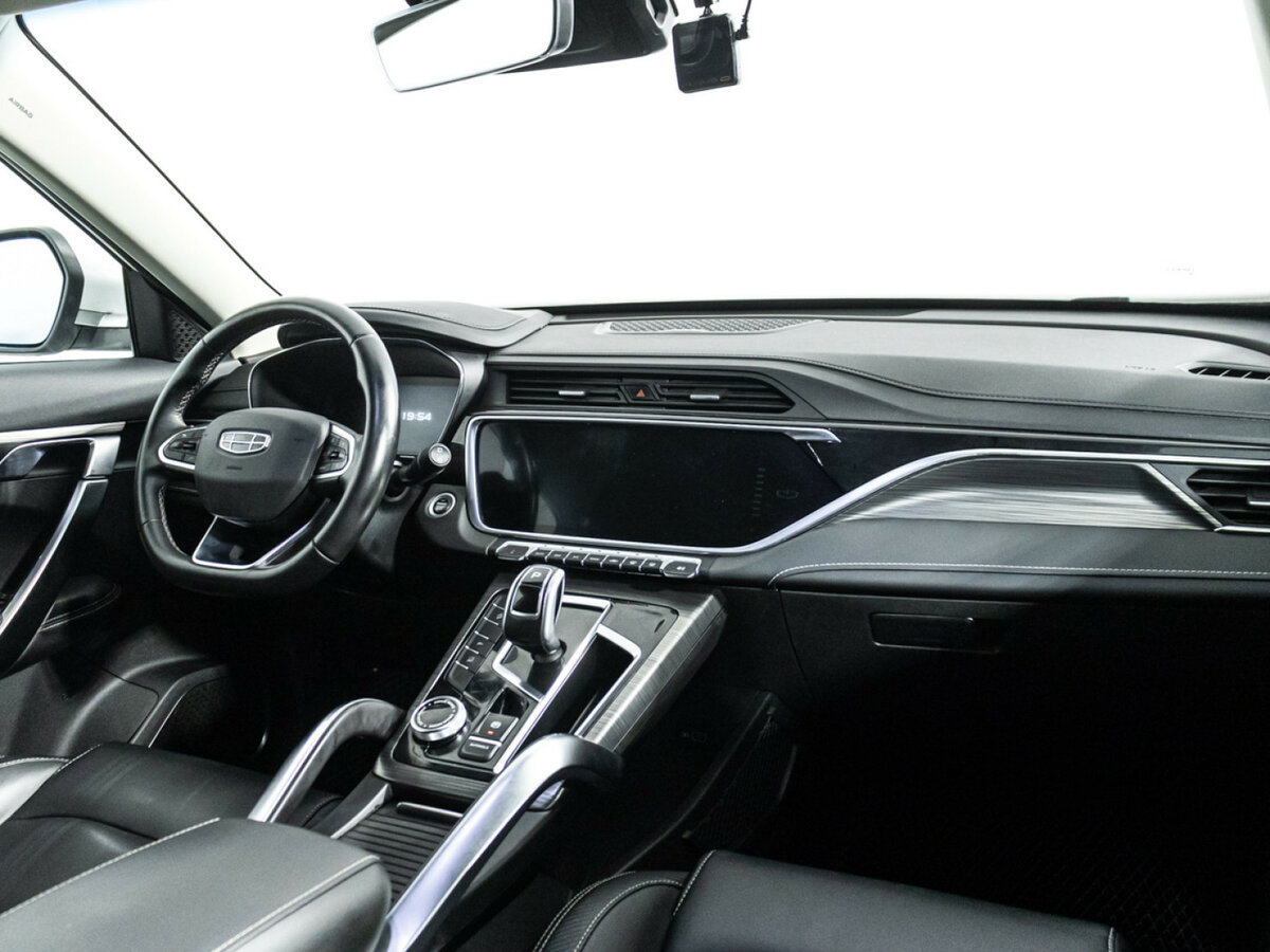 Купить Geely Atlas Pro с пробегом. Фото: #8