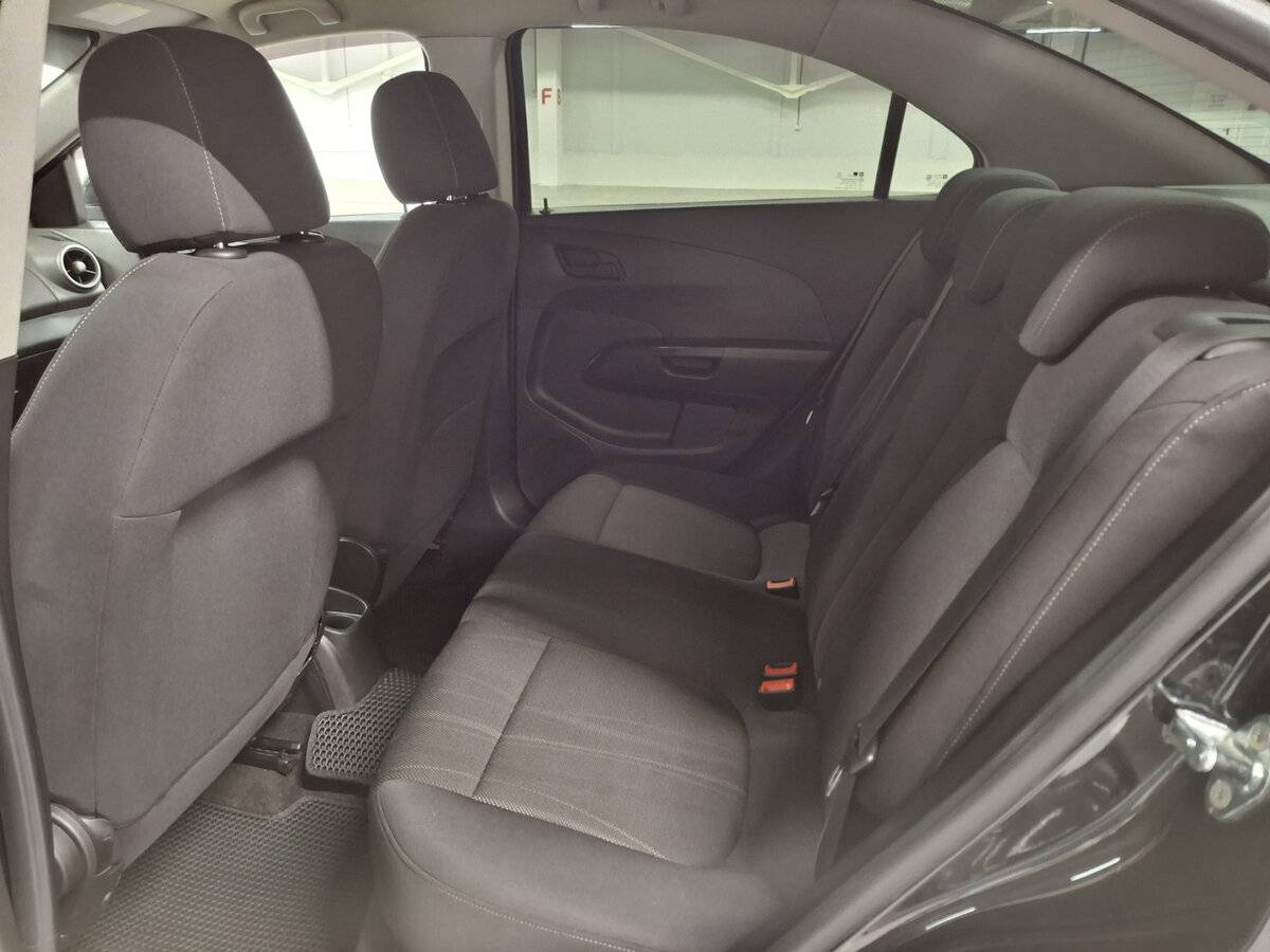 Купить Chevrolet Aveo с пробегом. Фото: #11