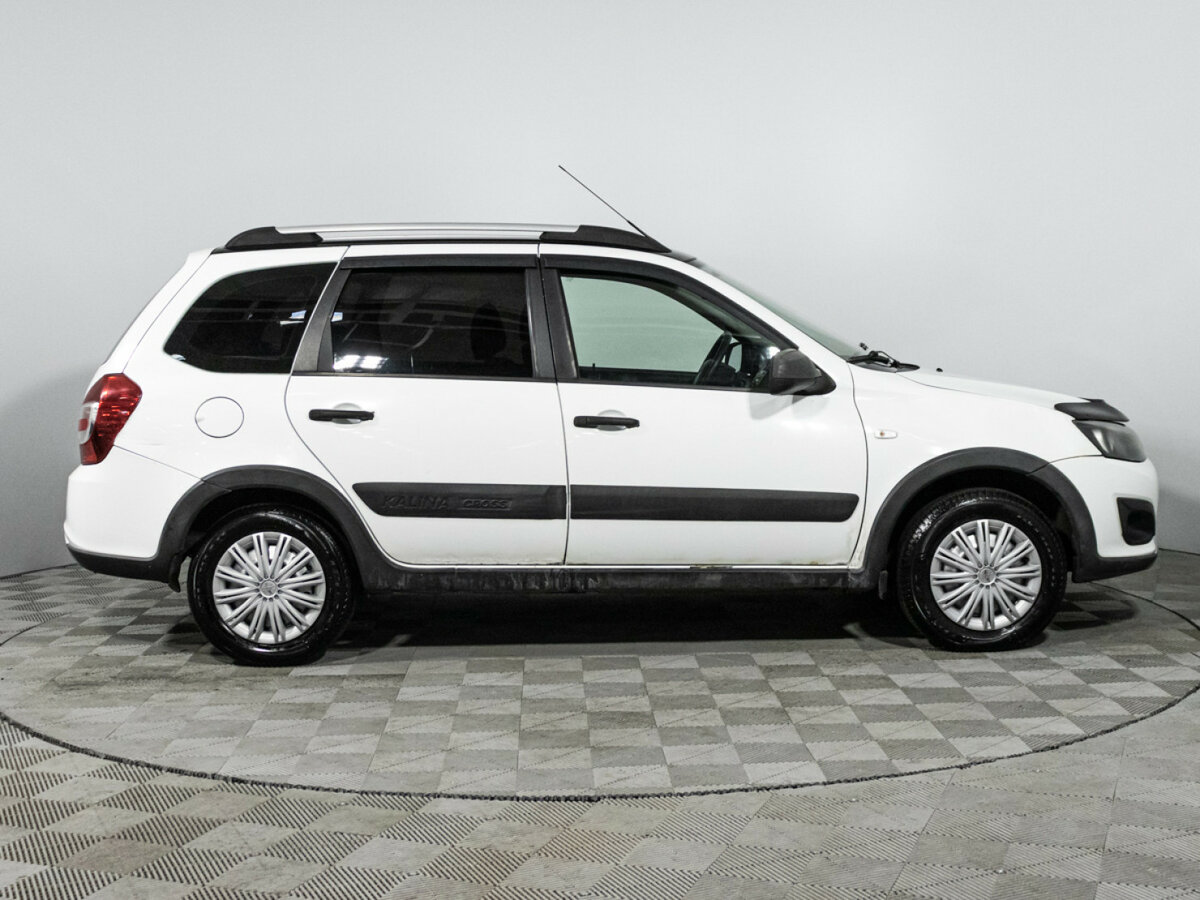 Купить Lada (ВАЗ) Kalina с пробегом. Фото: #3