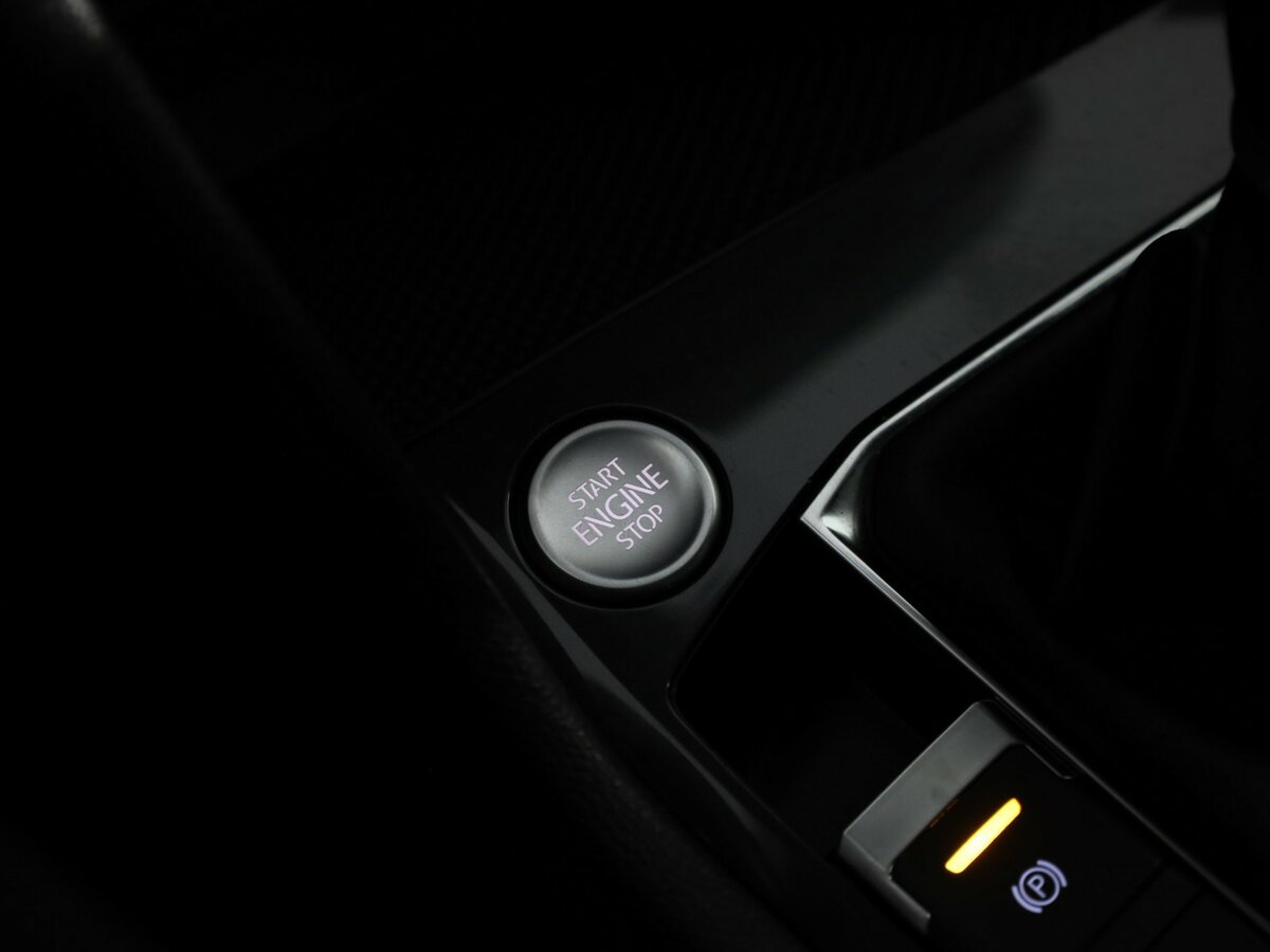 Купить Volkswagen Tiguan с пробегом. Фото: #27