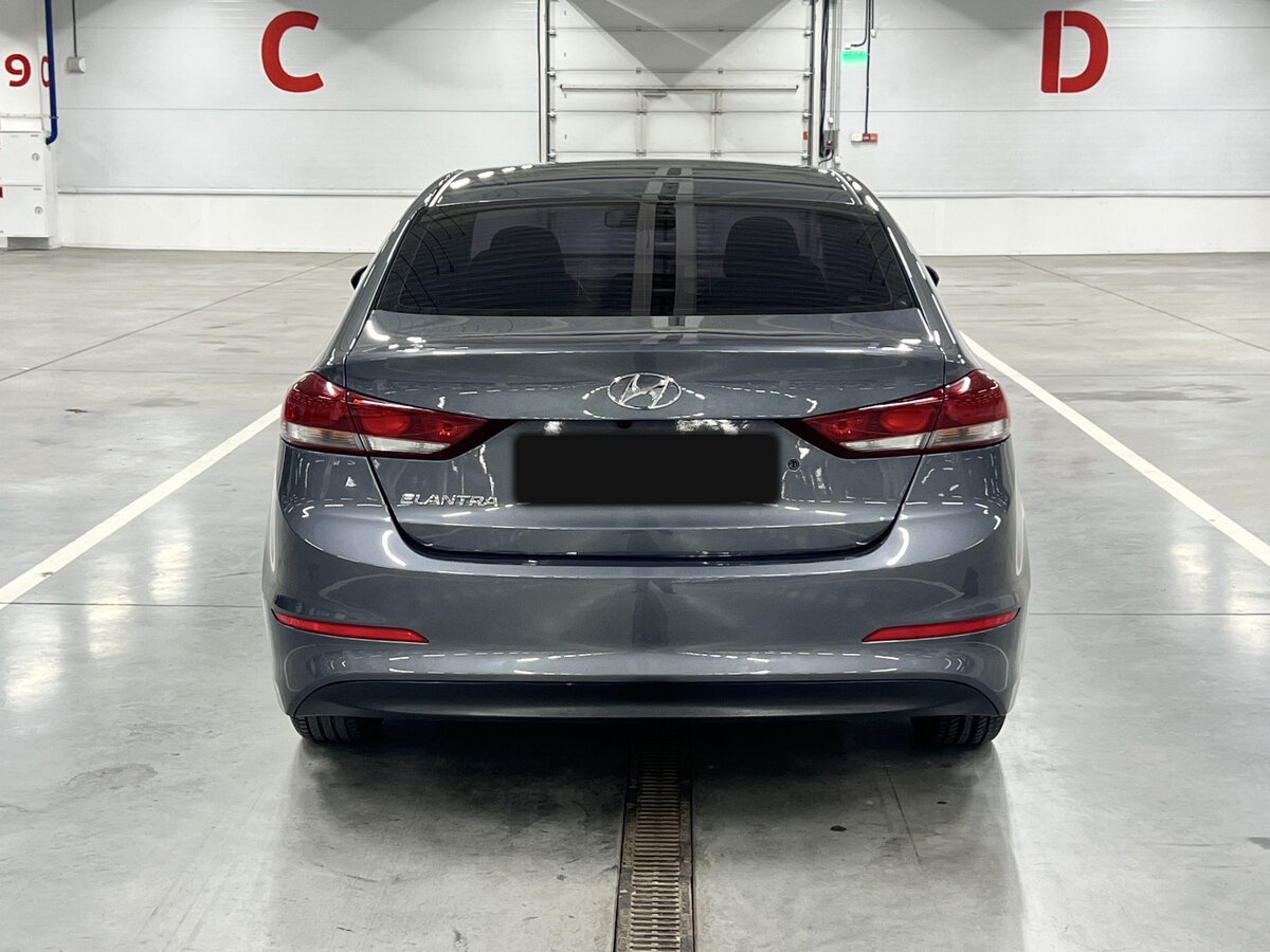 Купить Hyundai Elantra с пробегом. Фото: #5