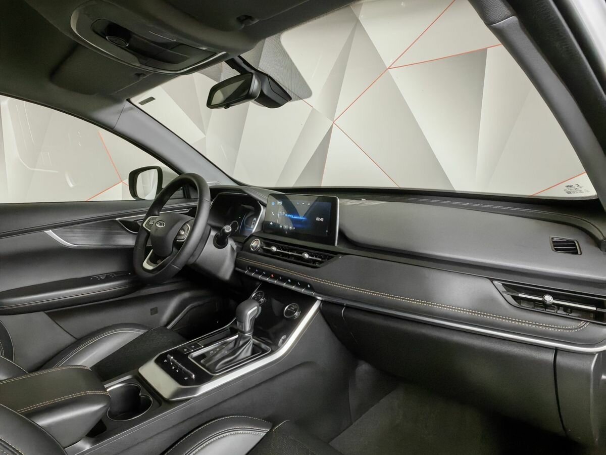 Купить Chery Tiggo 8 с пробегом. Фото: #7