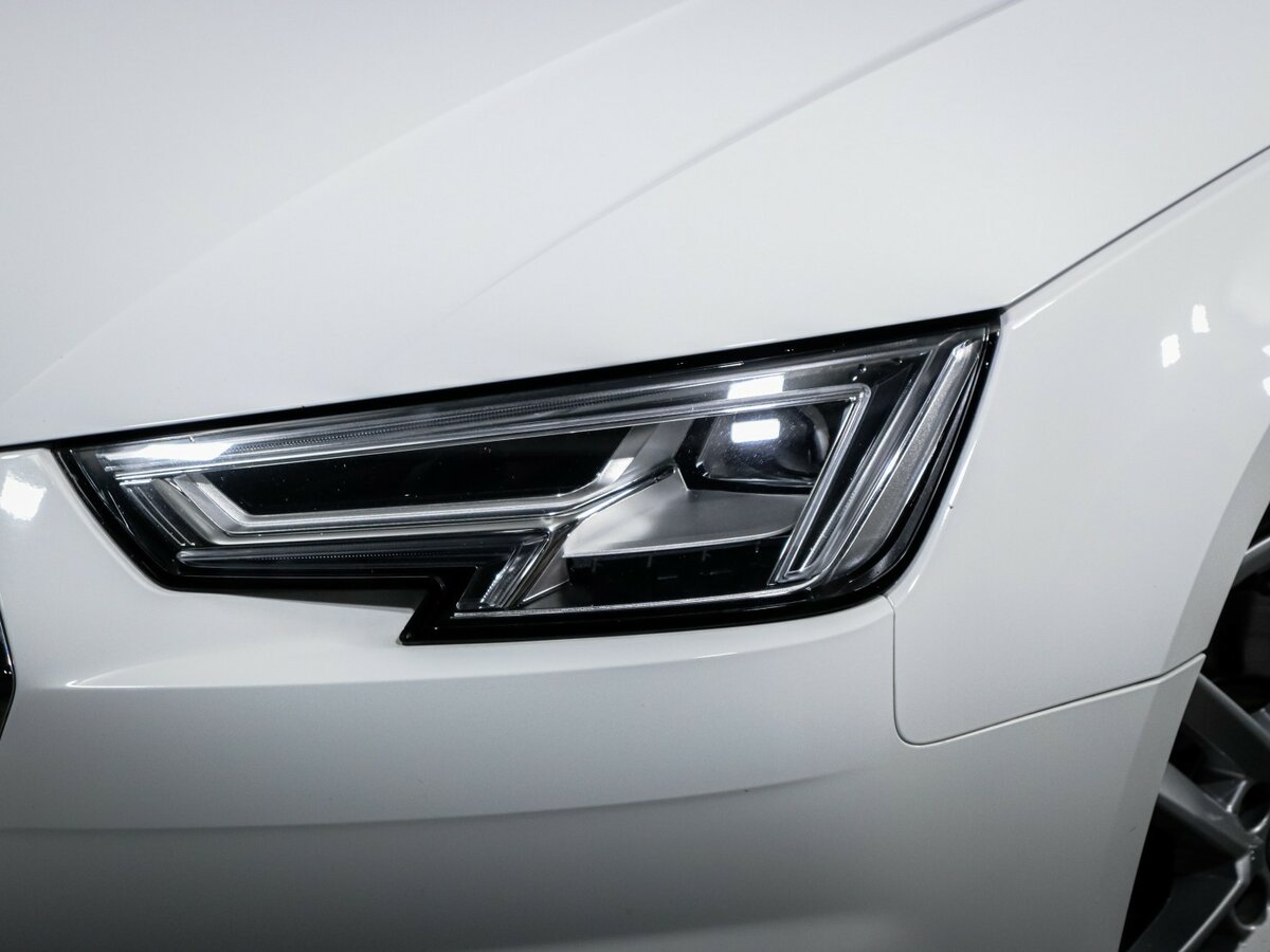 Купить Audi A4 с пробегом. Фото: #15