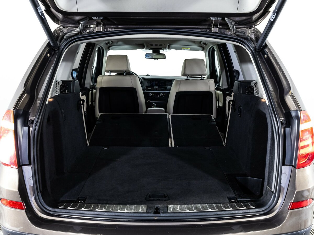 Купить BMW X3 с пробегом. Фото: #18