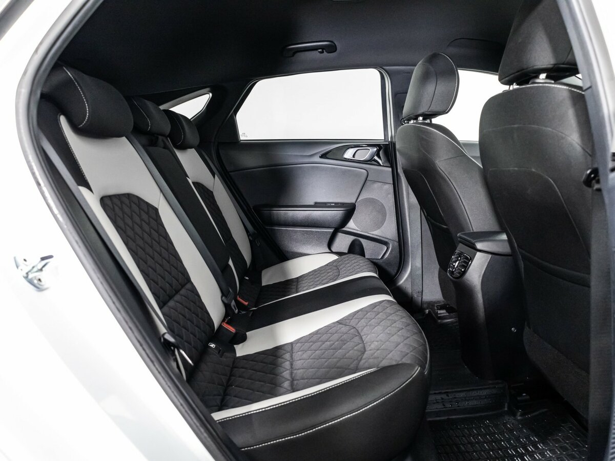 Купить Kia Proceed с пробегом. Фото: #20