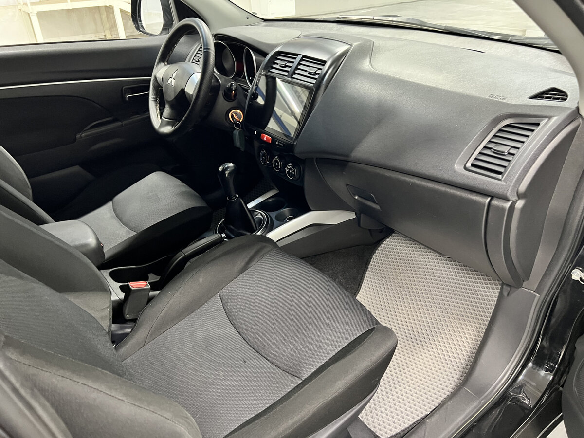 Купить Mitsubishi ASX с пробегом. Фото: #8