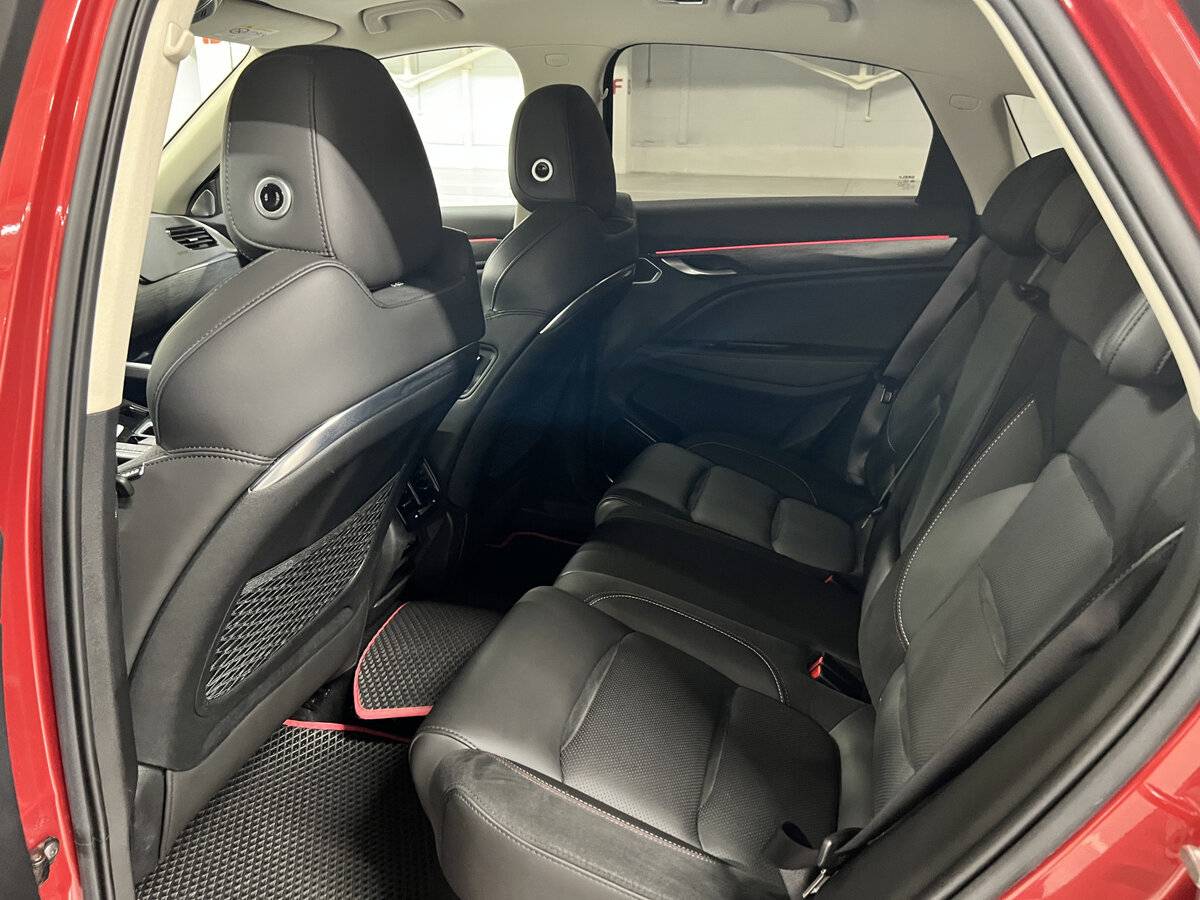 Купить Geely Tugella с пробегом. Фото: #11