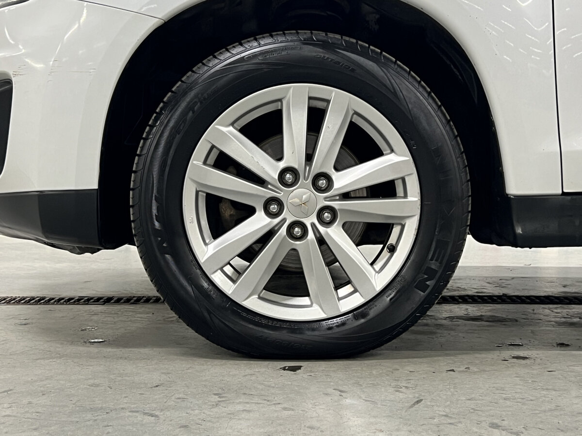 Купить Mitsubishi ASX с пробегом. Фото: #17