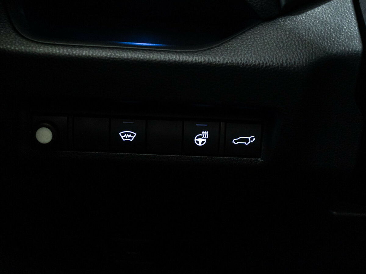 Купить Toyota RAV4 с пробегом. Фото: #18