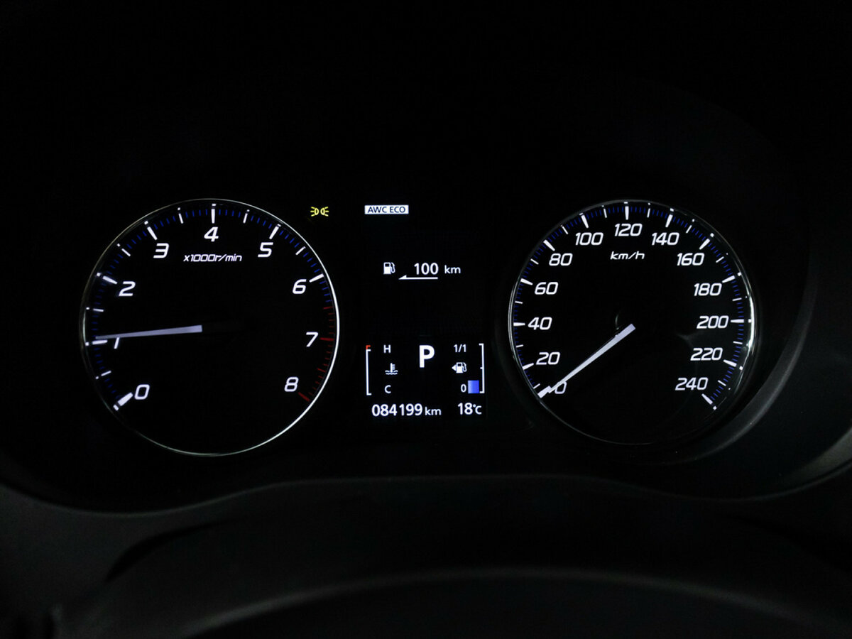 Купить Mitsubishi Outlander с пробегом. Фото: #11