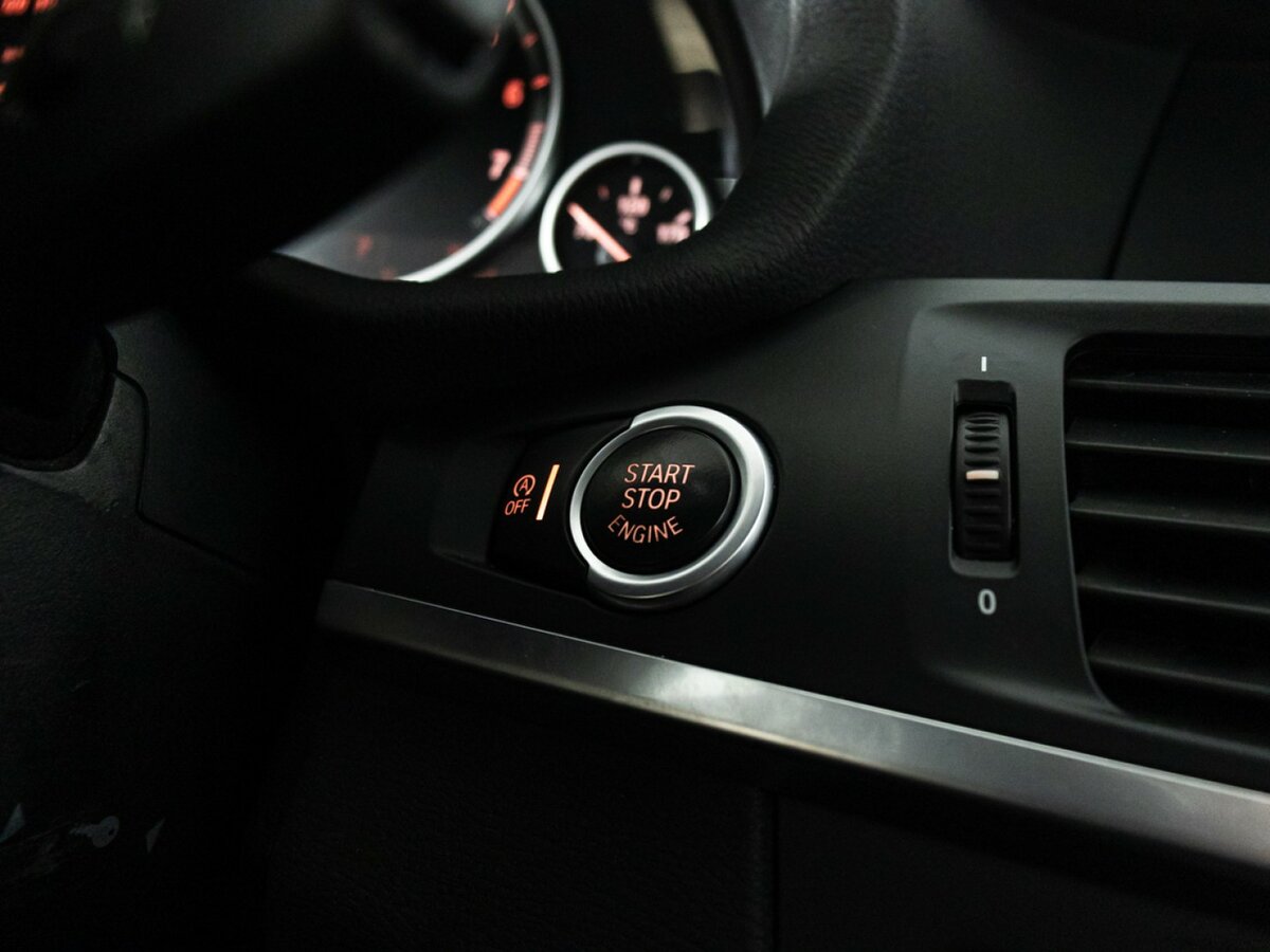 Купить BMW X3 с пробегом. Фото: #20