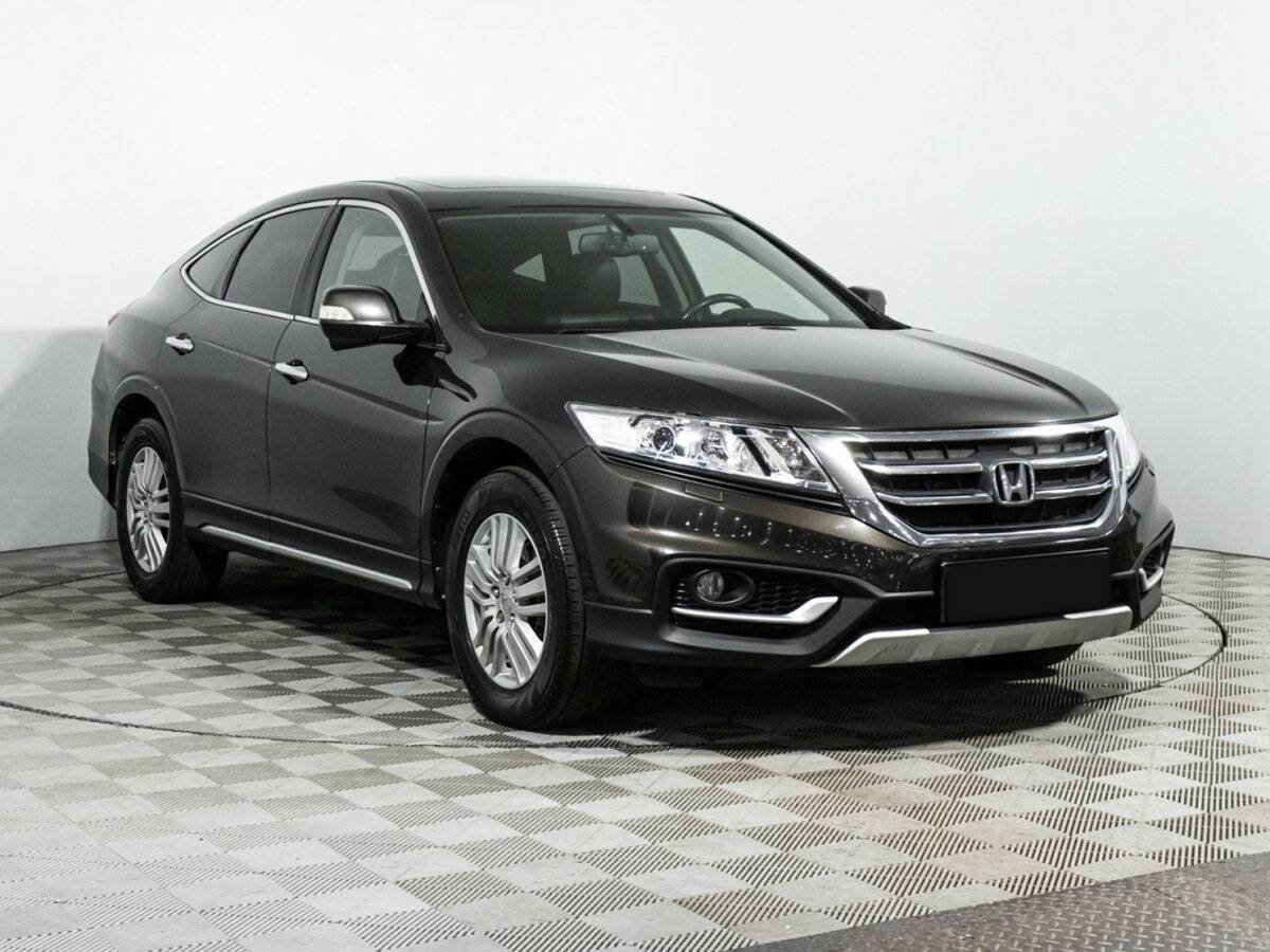Купить Honda Crosstour с пробегом. Фото: #2