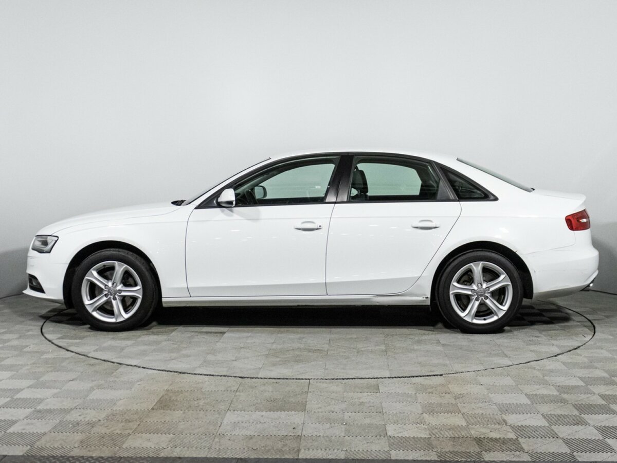 Купить Audi A4 с пробегом. Фото: #7