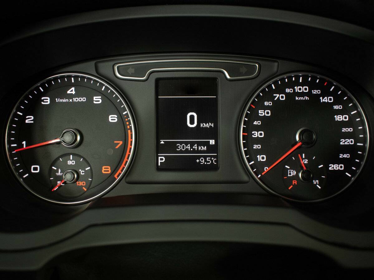 Купить Audi Q3 с пробегом. Фото: #11