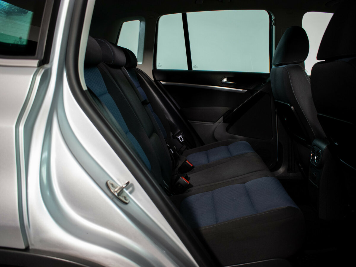 Купить Volkswagen Tiguan с пробегом. Фото: #8
