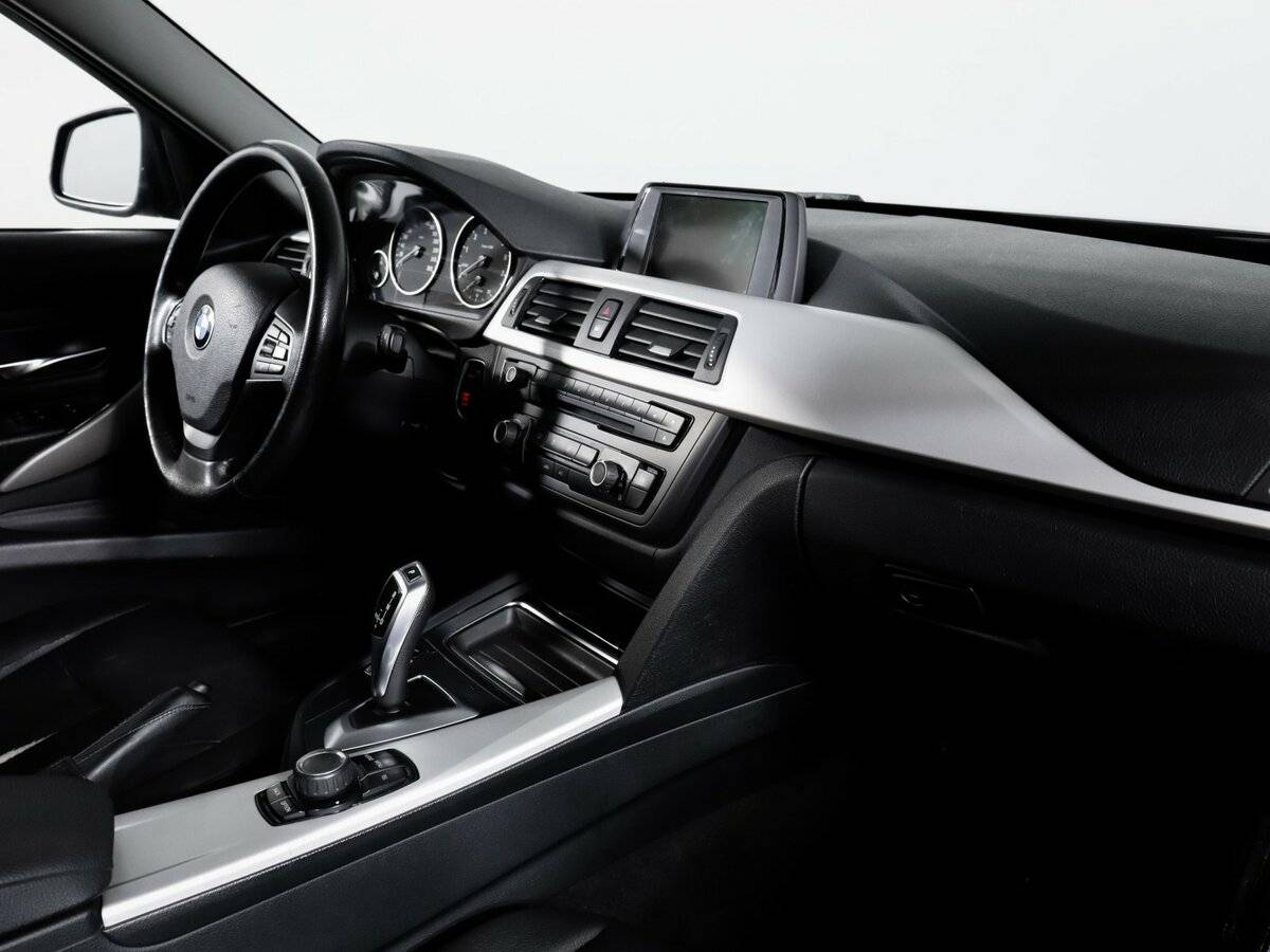 Купить BMW 3 серии с пробегом. Фото: #6