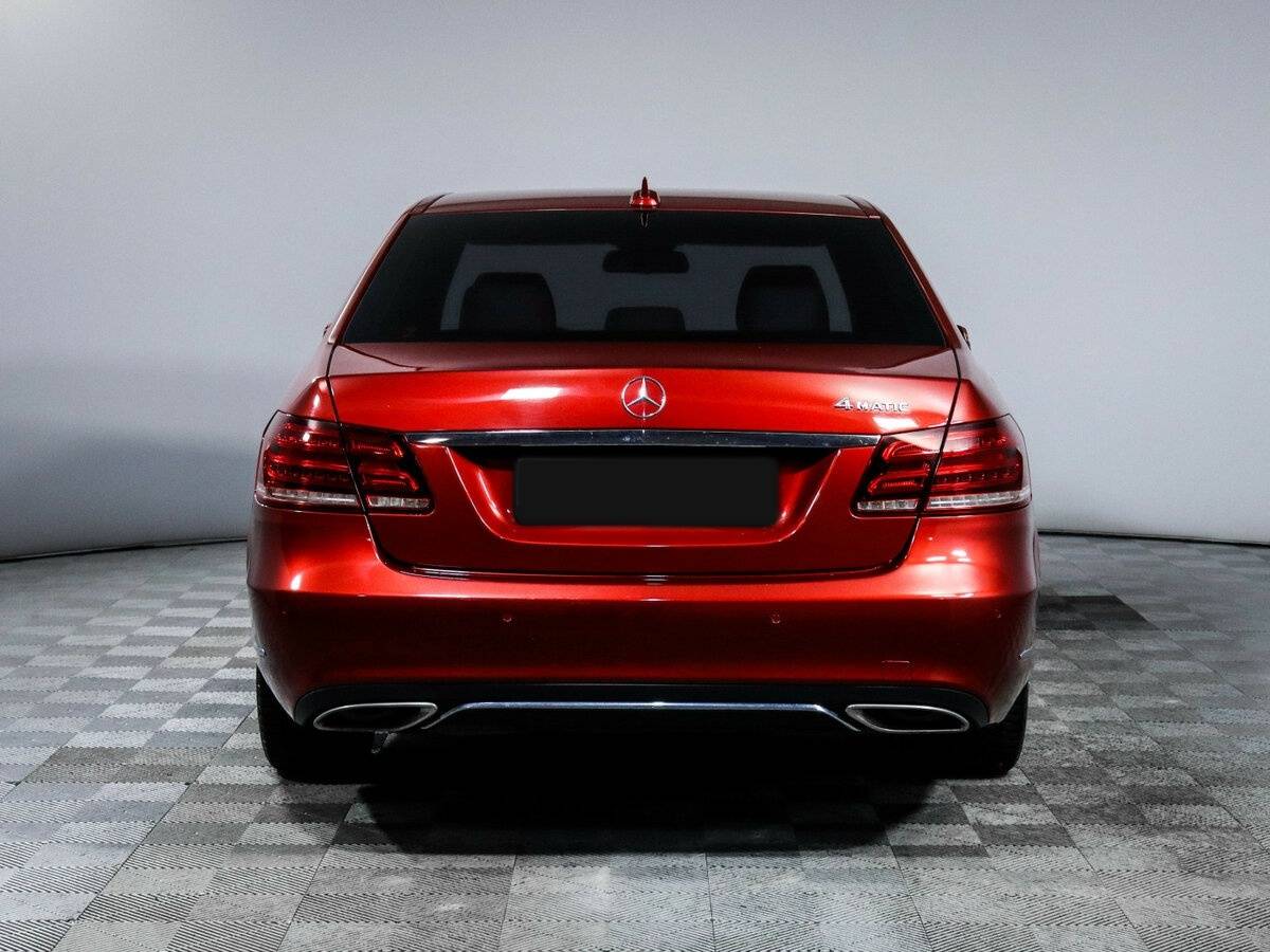Купить Mercedes-Benz E-Класс с пробегом. Фото: #4