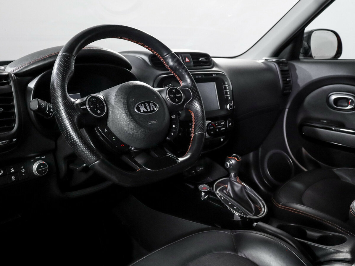 Купить Kia Soul с пробегом. Фото: #12