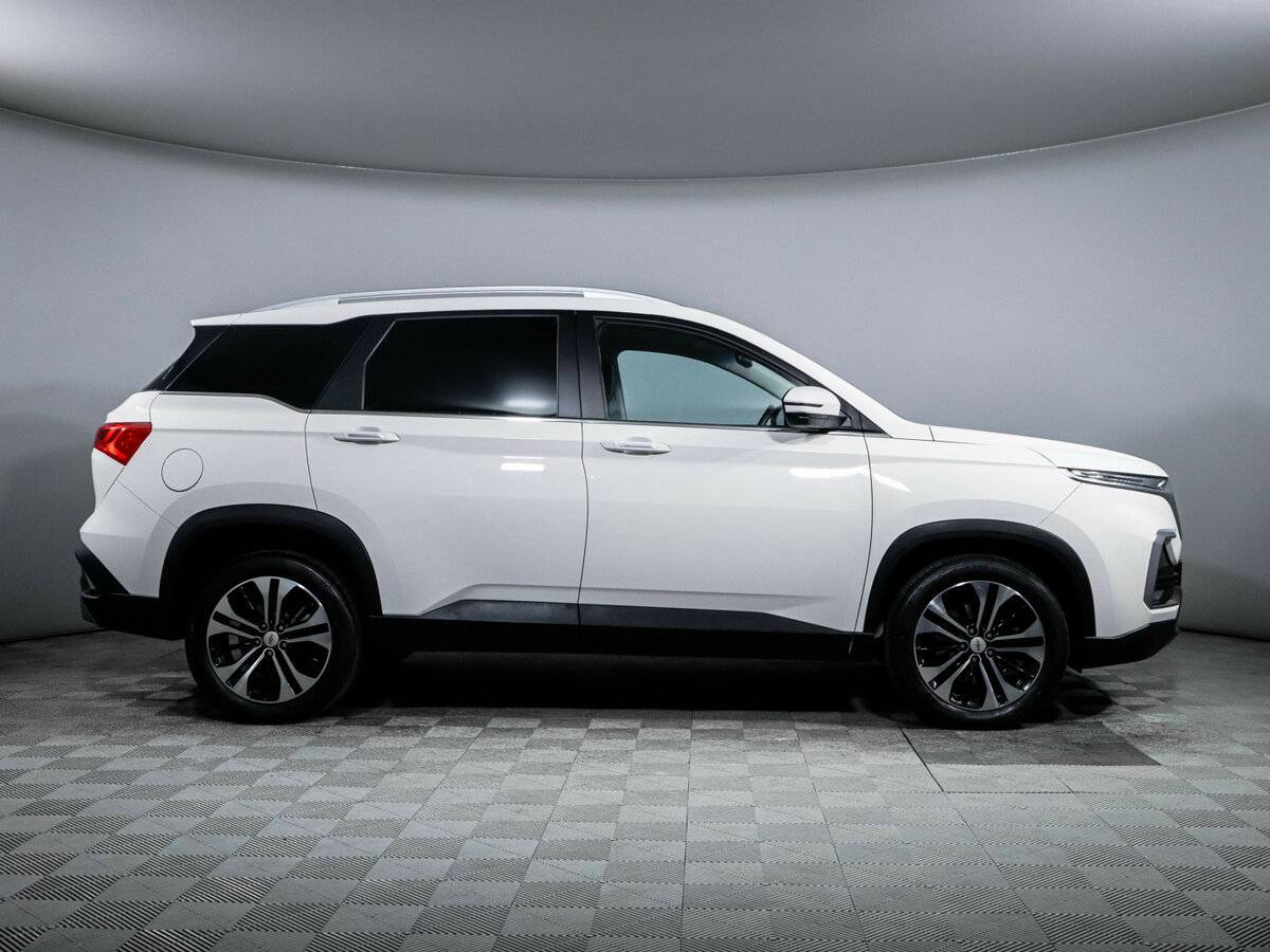 Купить Chevrolet Captiva с пробегом. Фото: #3