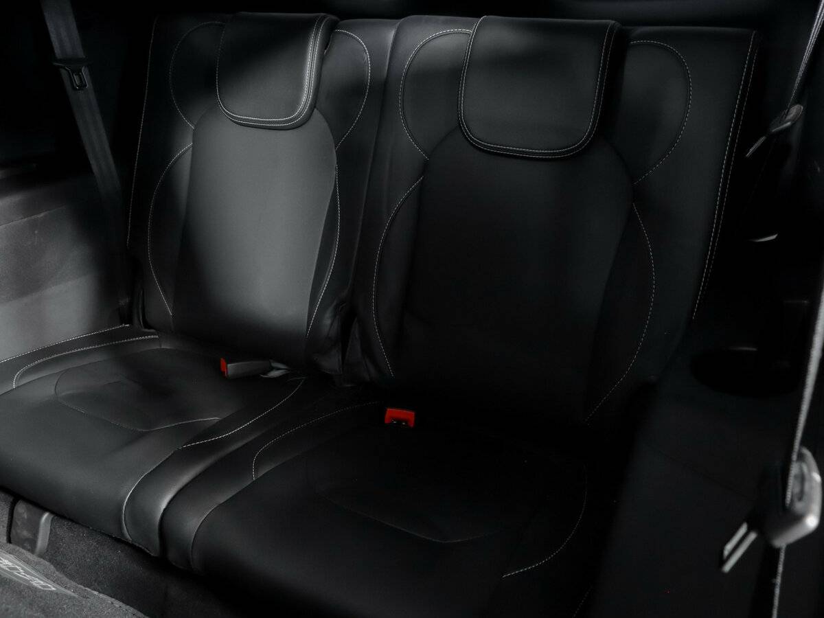 Купить Chevrolet Captiva с пробегом. Фото: #17